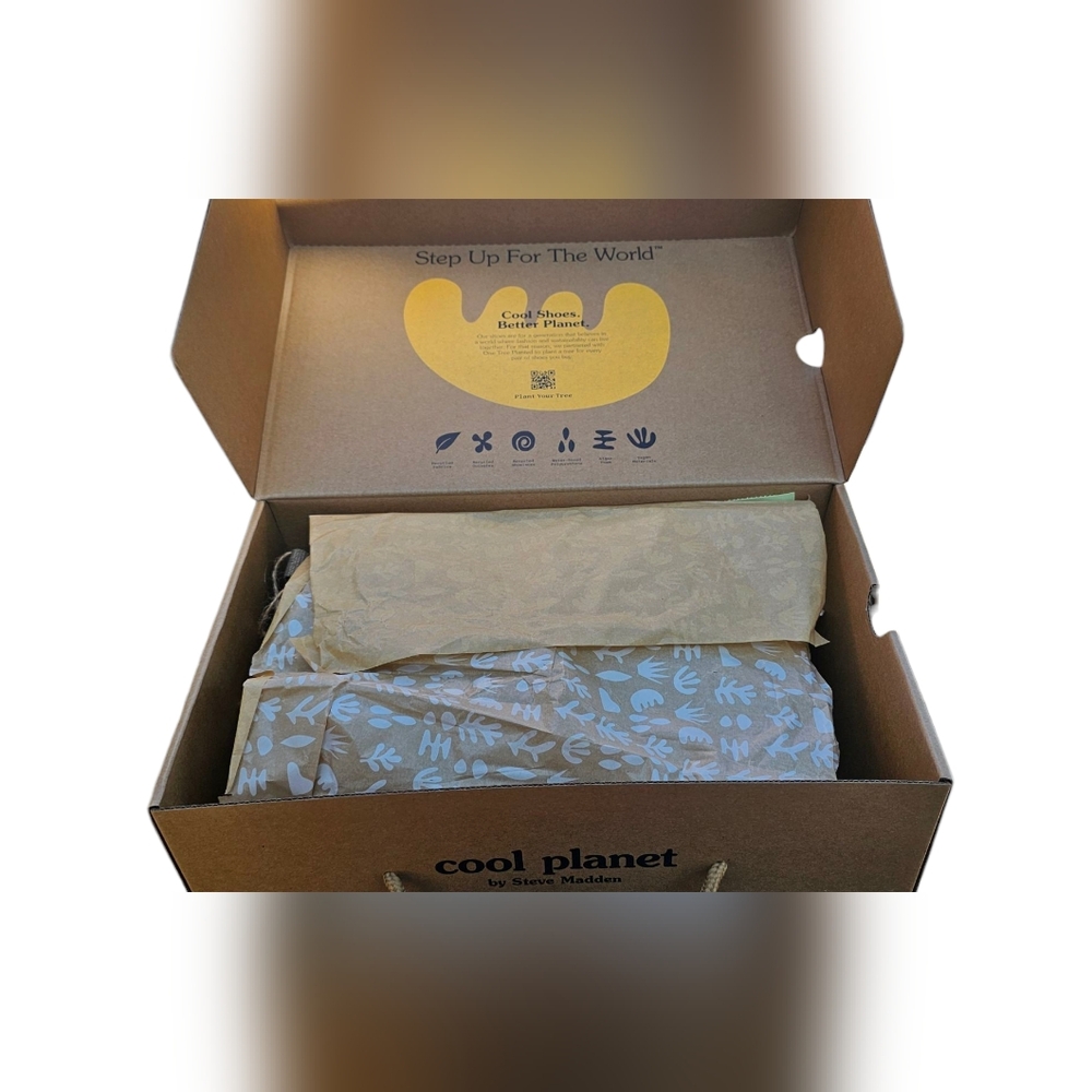 Cool Planet by Steve Madden Shoes Sneakers Chunky Sole & Puffer Recycled Fabric - Picture 11 of 12